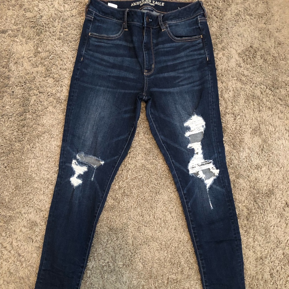 American Eagle Distressed High Rise Jeggings